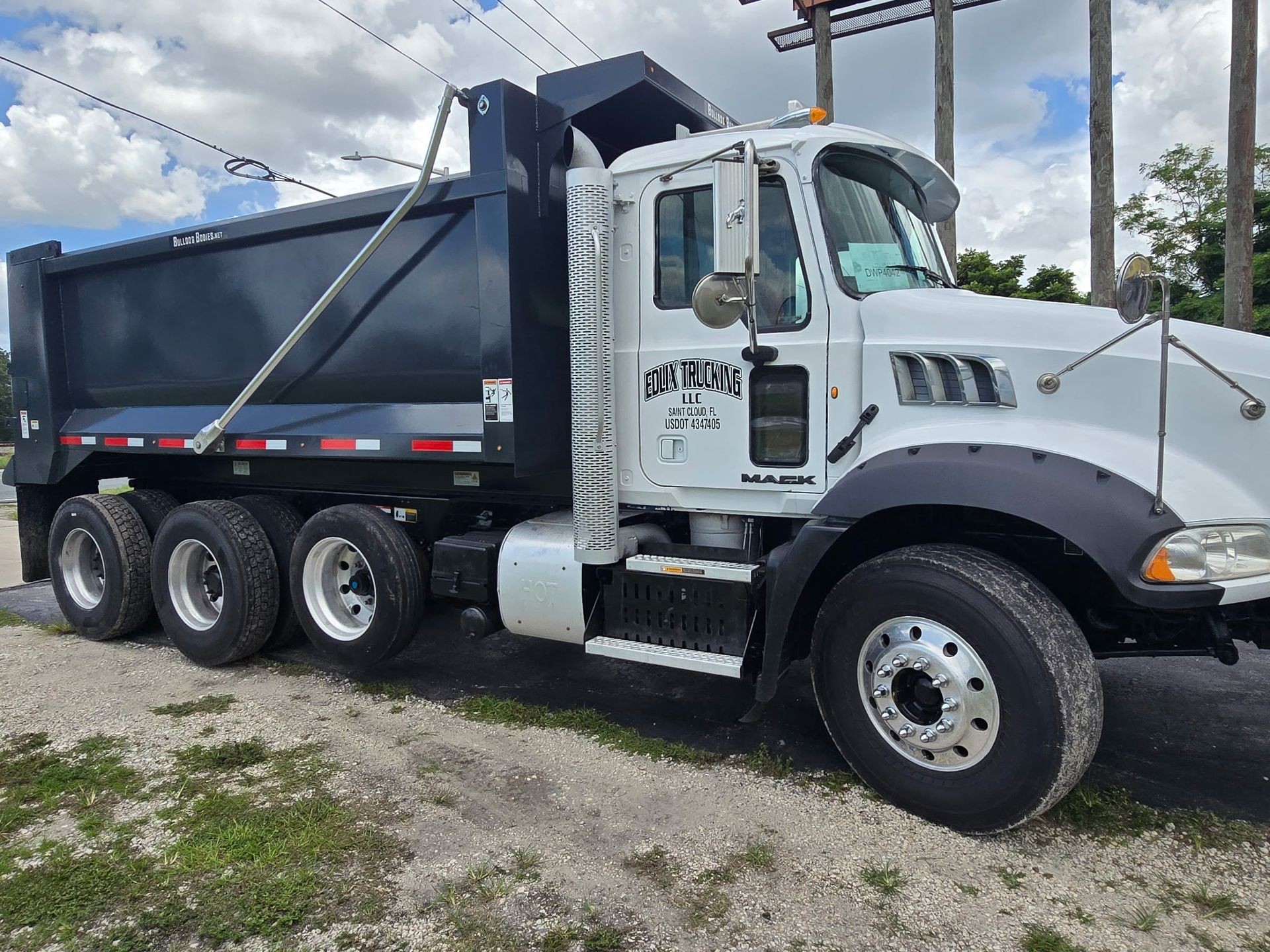 Reliable Dump Truck Services